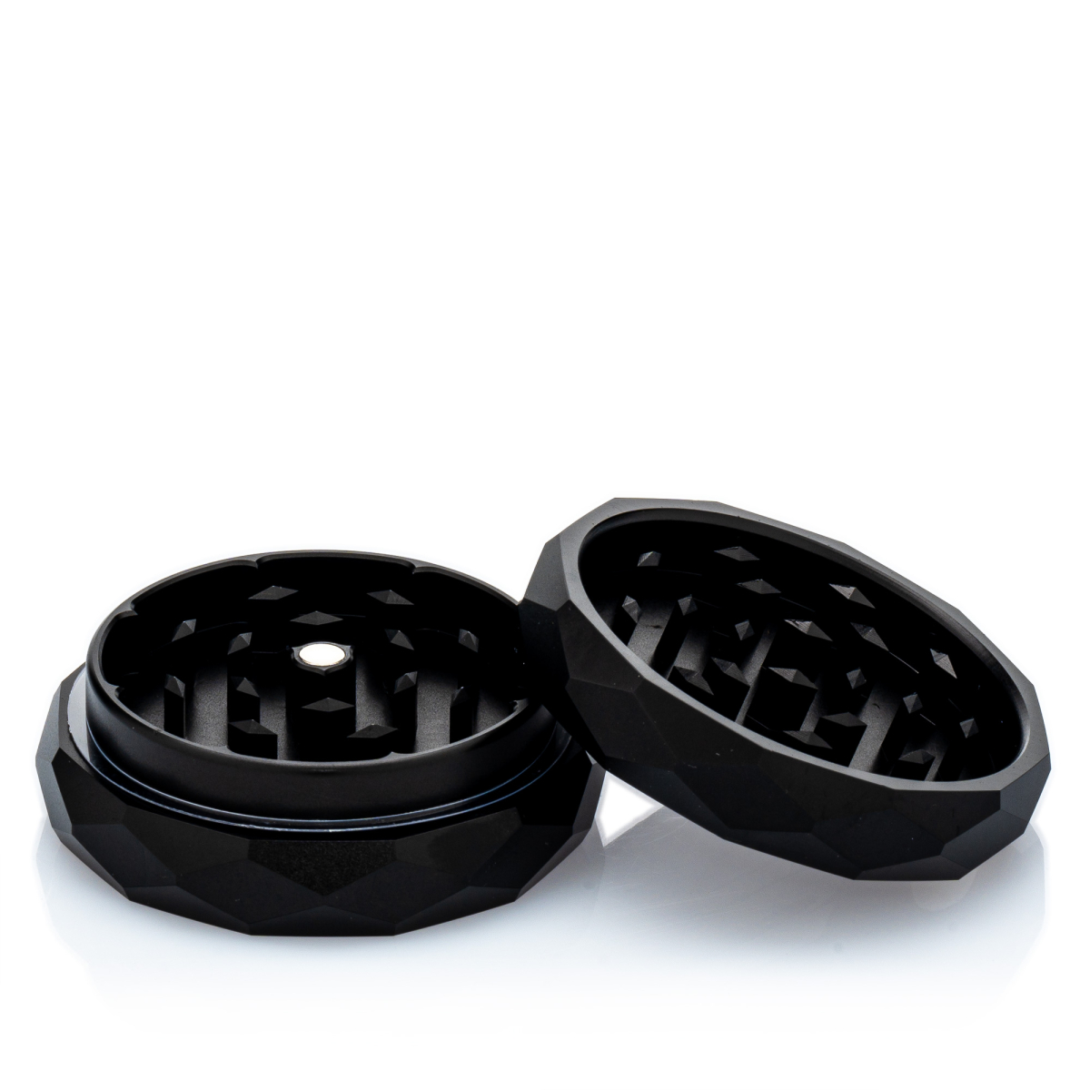 NV - Pyramid Grinder - 2-teilig D:63mm - Schwarz